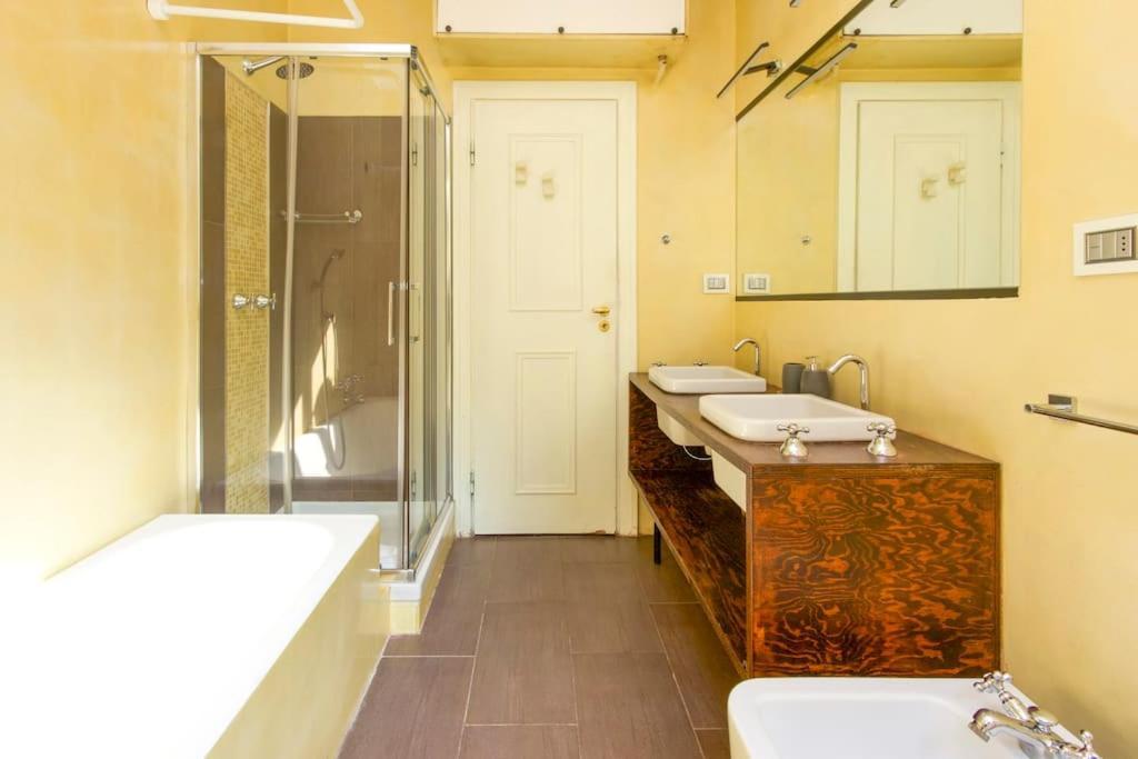 Duomo Big House130Mq Vista Tempio Διαμέρισμα Μιλάνο Εξωτερικό φωτογραφία